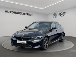 Saphirschwarz Gebraucht 2024 BMW 330 M Sport Limousine | 49.990 € (Etwas zu teuer)