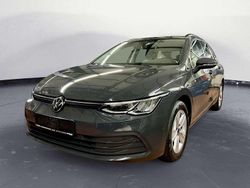 Uranograu Gebraucht 2022 VW Golf VIII Life Kombi | 20.400 € (Guter Preis)