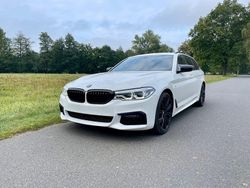 Weiß Gebraucht 2018 BMW 530 M Sport Kombi | 29.999 € (Fairer Preis)