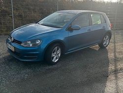Blau Gebraucht 2013 VW Golf VII Comfortline Limousine | 7.950 € (Etwas zu teuer)