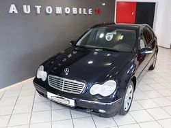 Blau Gebraucht 2005 Mercedes C220 Elegance Limousine | 7.800 € (Teuer)