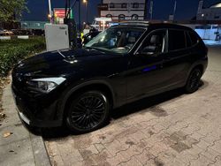 Schwarz Gebraucht 2011 BMW X1 Sport Line SUV | 10.999 € (Teuer)