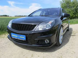 Schwarz Gebraucht 2007 Opel Vectra OPC Kombi | 10.450 €