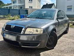 Grau Gebraucht 2004 Skoda Superb Limousine | 1.700 €