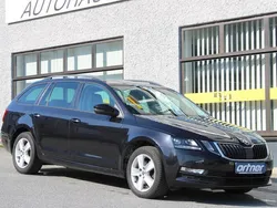 Schwarz Gebraucht 2018 Skoda Octavia Ambition Kombi | 12.990 € (Fairer Preis)