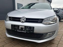 Silber Gebraucht 2011 VW Polo Comfortline Kleinwagen | 6.500 € (Etwas zu teuer)