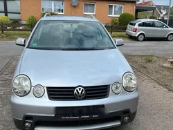 Silber Gebraucht 2005 VW Polo Cross Kleinwagen | 2.450 € (Guter Preis)