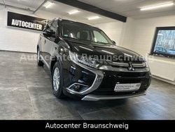 Schwarz Gebraucht 2016 Mitsubishi Outlander SUV | 14.800 € (Fairer Preis)