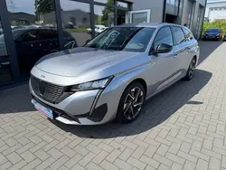 Lack grau artense/typ aussenverkleidung metalliclackierung Gebraucht 2023 Peugeot 308 Active Limousine | 24.880 € (Fairer Preis)