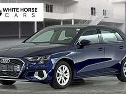 Blau Gebraucht 2022 Audi A3 Sportback Advanced Limousine | 21.798 € (Guter Preis)