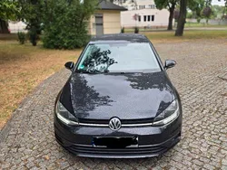 Schwarz Gebraucht 2019 VW Golf VII Trendline Limousine | 12.500 € (Guter Preis)