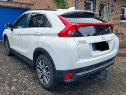Weiß Gebraucht 2019 Mitsubishi Eclipse Cross SUV | 16.000 € (Fairer Preis)