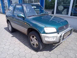 Grün Gebraucht 1999 Toyota RAV4 SUV | 3.000 € (Guter Preis)
