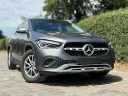Grau Gebraucht 2020 Mercedes GLA180 SUV | 21.499 € (Superpreis)
