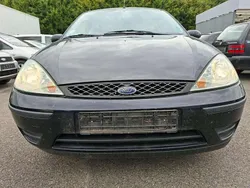 Schwarz Gebraucht 2004 Ford Focus Viva Limousine | 1.499 € (Fairer Preis)