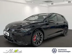 Grenadillschwarz metallic Gebraucht 2025 VW Golf VIII GTI Clubsport Limousine | 48.098 €