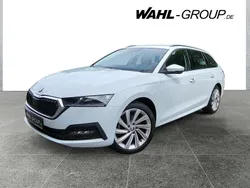 Weiß Gebraucht 2022 Skoda Octavia Ambition Kombi | 25.990 € (Etwas zu teuer)