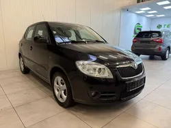 Schwarz Gebraucht 2008 Skoda Fabia Elegance Limousine | 2.490 € (Fairer Preis)