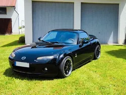 Schwarz Gebraucht 2007 Mazda MX5 Cabrio | 7.900 €