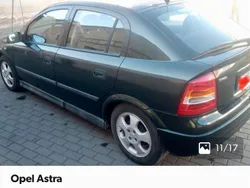 Grün Gebraucht 2004 Opel Astra Limousine | 1.650 € (Fairer Preis)