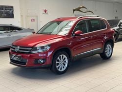 Rot Gebraucht 2012 VW Tiguan Sportline SUV | 13.490 € (Fairer Preis)