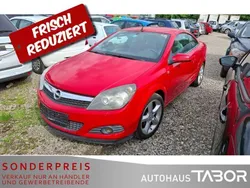 Powerrot b Gebraucht 2006 Opel Astra Cabriolet Cosmo Cabrio | 2.985 € (Superpreis)