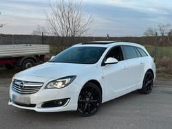 Weiß Gebraucht 2014 Opel Insignia OPC Kombi | 6.200 € (Guter Preis)