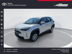 Weiß Gebraucht 2022 Toyota Yaris Cross Business Edition SUV | 21.590 € (Guter Preis)