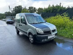 Grau Gebraucht 2006 Renault Kangoo Campus Van / Kleinbus | 1.400 € (Fairer Preis)