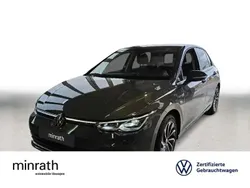 Grau Gebraucht 2023 VW Golf VIII Style Limousine | 27.499 € (Fairer Preis)