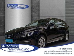 Schwarz Gebraucht 2017 Volvo V60 Plus Kombi | 20.790 € (Teuer)