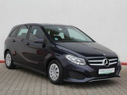 Blau Gebraucht 2016 Mercedes B180 Edition Van / Kleinbus | 7.190 € (Guter Preis)