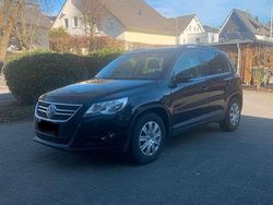 Schwarz Gebraucht 2011 VW Tiguan SUV | 6.500 € (Guter Preis)