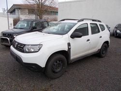 Weiß Gebraucht 2021 Dacia Duster Essentiel SUV | 11.499 € (Superpreis)