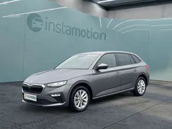 Grau Gebraucht 2024 Skoda Scala Selection Kleinwagen | 23.618 € (Fairer Preis)