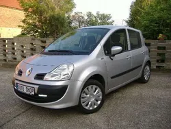 Platingrau Gebraucht 2013 Renault Modus Van / Kleinbus | 6.950 €