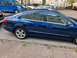 Blau Gebraucht 2010 VW CC Limousine | 7.300 € (Fairer Preis)