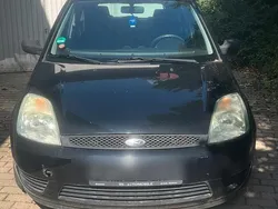 Schwarz Gebraucht 2005 Ford Fiesta Kleinwagen | 1.200 €