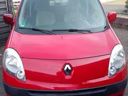 Rot Gebraucht 2012 Renault Kangoo Happy Family Van / Kleinbus | 3.200 € (Guter Preis)