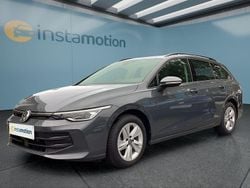 Grau Gebraucht 2024 VW Golf VIII Kombi | 23.299 € (Guter Preis)