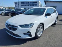 Weiß Gebraucht 2022 Opel Insignia Business Kombi | 18.990 € (Fairer Preis)