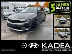 Grau/typ aussenverkleidung met Gebraucht 2024 Opel Astra Limousine | 23.990 € (Guter Preis)