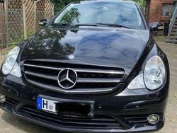 Schwarz Gebraucht 2008 Mercedes R350 Van / Kleinbus | 15.500 €