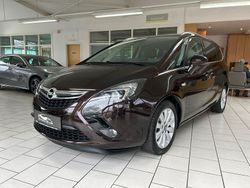 Braun Gebraucht 2014 Opel Zafira Tourer Innovation Van / Kleinbus | 10.990 € (Etwas zu teuer)