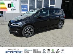 Schwarz Gebraucht 2024 VW Touran Comfortline Van / Kleinbus | 39.995 € (Teuer)