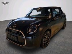 Schwarz Gebraucht 2024 Mini Cooper Cabriolet Favoured Cabrio | 33.454 € (Fairer Preis)