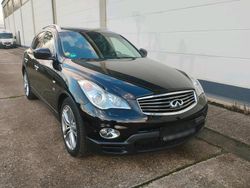 Schwarz Gebraucht 2014 Infiniti QX50 SUV | 10.999 €