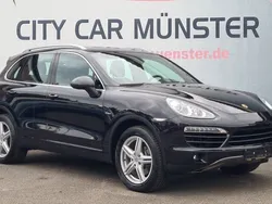 Schwarz Gebraucht 2011 Porsche Cayenne SUV | 31.999 € (Teuer)