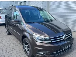 Braun Gebraucht 2016 VW Caddy Maxi Highline Van / Kleinbus | 24.000 €