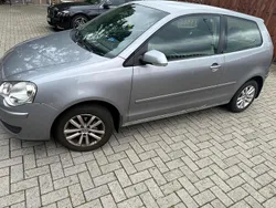 Grau Gebraucht 2009 VW Polo Kleinwagen | 1.500 € (Fairer Preis)